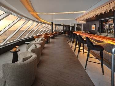 NCL Norwegian Prima Observation Lounge ©Christian Santiago.jpg